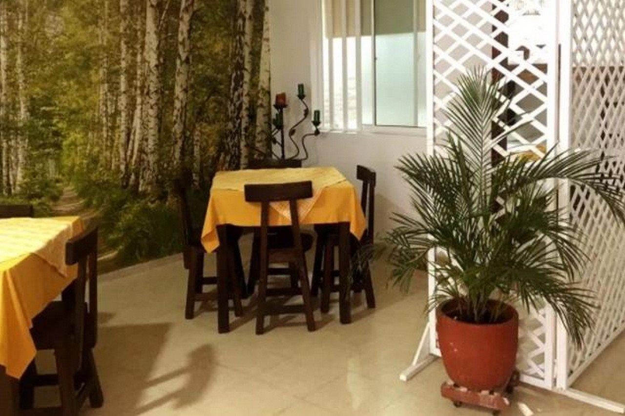 Hotel Riviera Plaza بوكارامانغا المظهر الخارجي الصورة