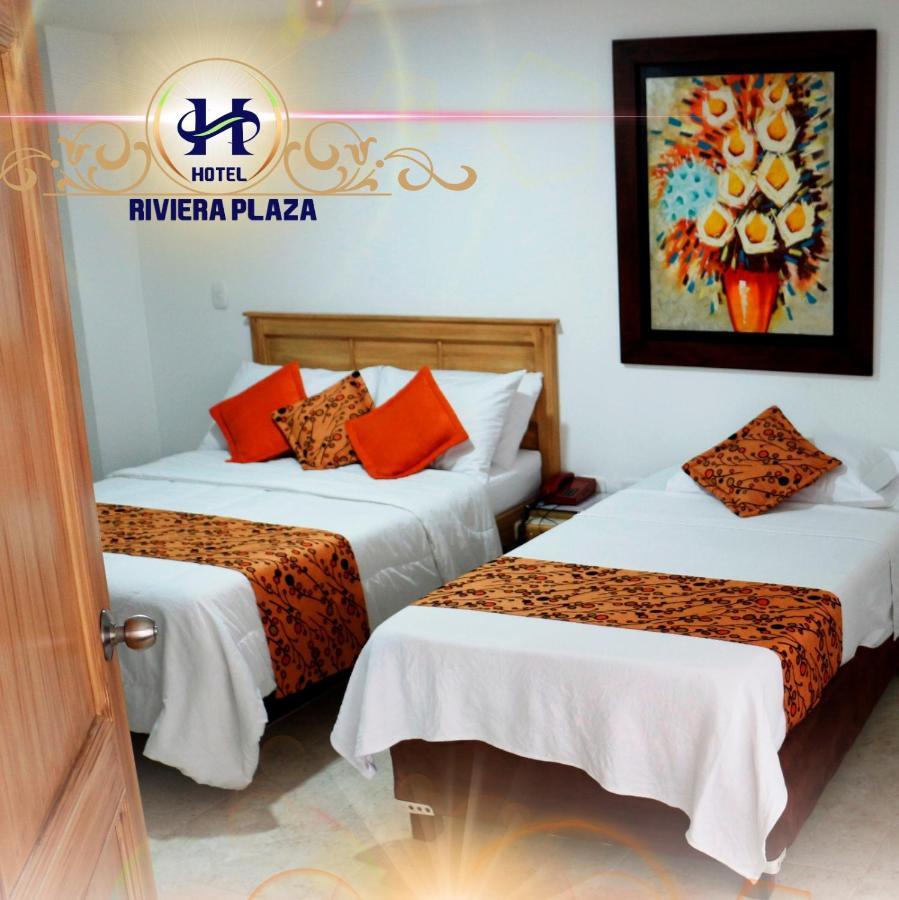 Hotel Riviera Plaza بوكارامانغا المظهر الخارجي الصورة